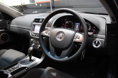 2011 Holden COMMODORE - Thumbnail