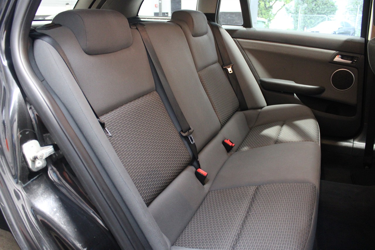 2011 Holden COMMODORE