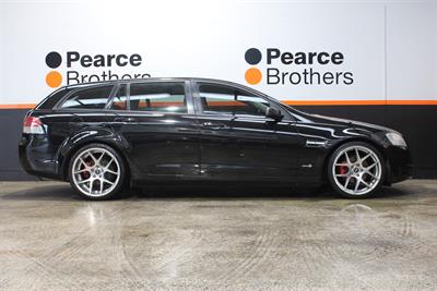 2011 Holden COMMODORE - Thumbnail