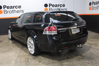 2011 Holden COMMODORE - Thumbnail