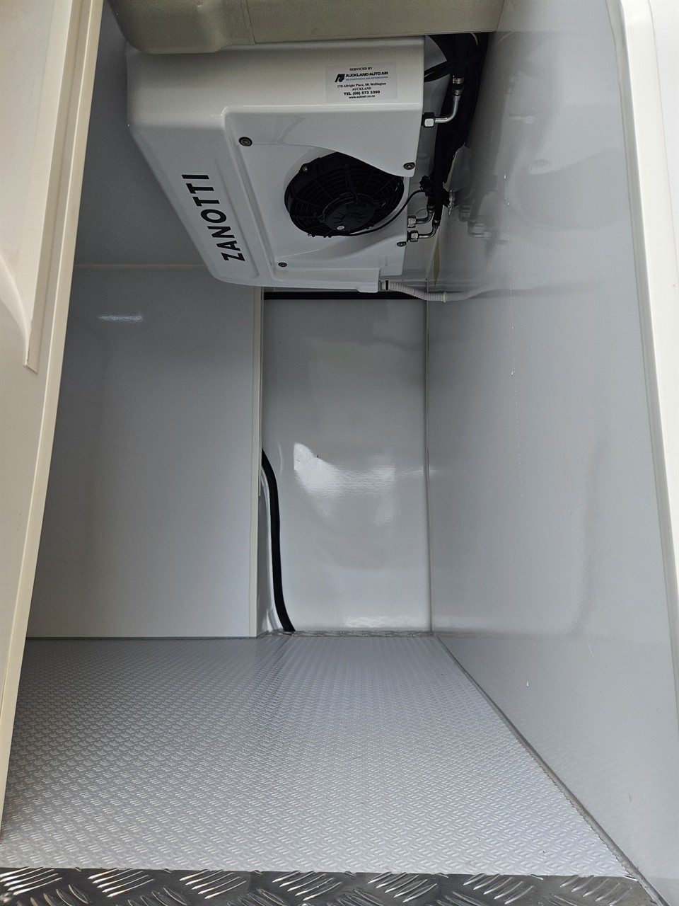 2024 Peugeot Partner