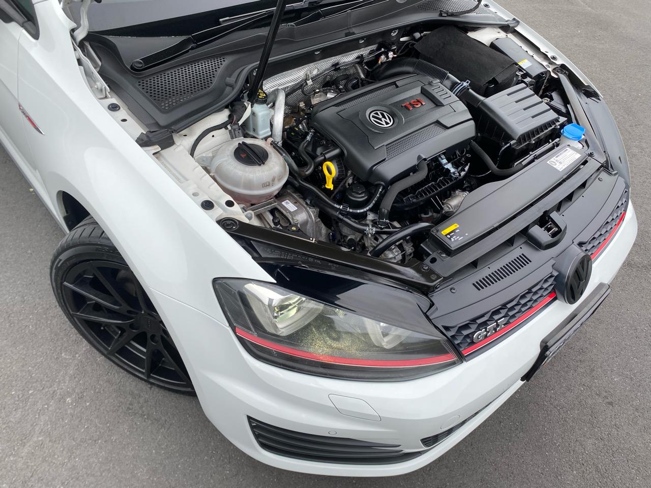 2016 Volkswagen Golf