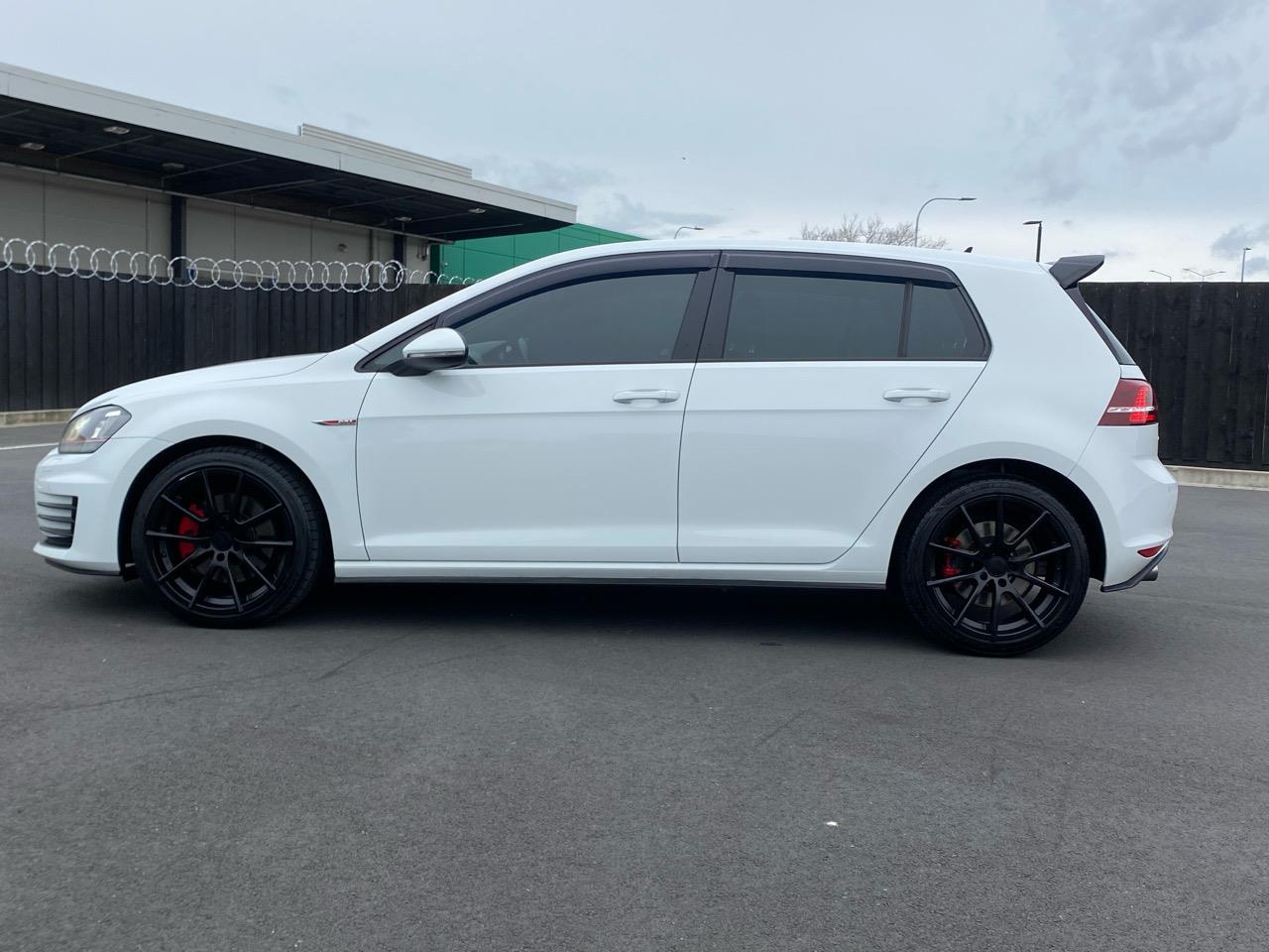 2016 Volkswagen Golf