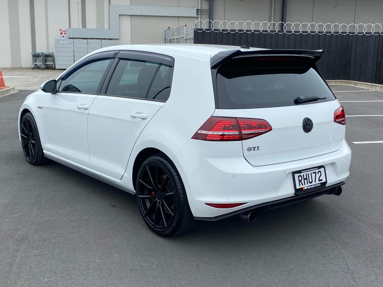 2016 Volkswagen Golf