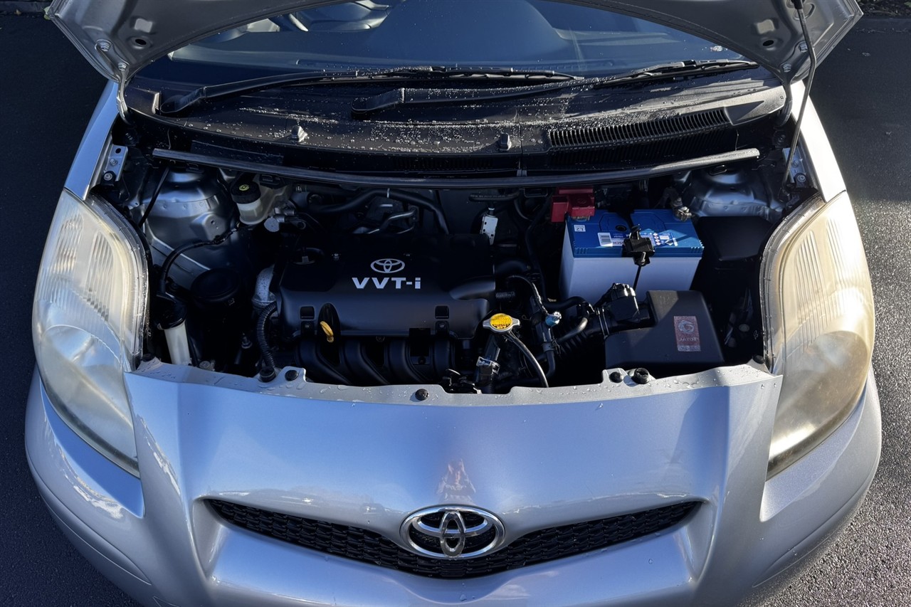 2009 Toyota YARIS