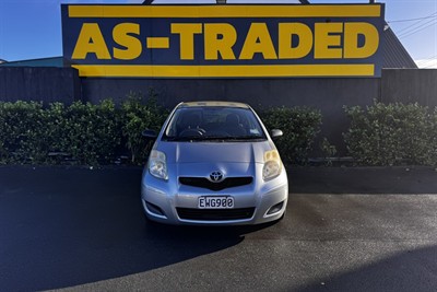 2009 Toyota YARIS - Thumbnail