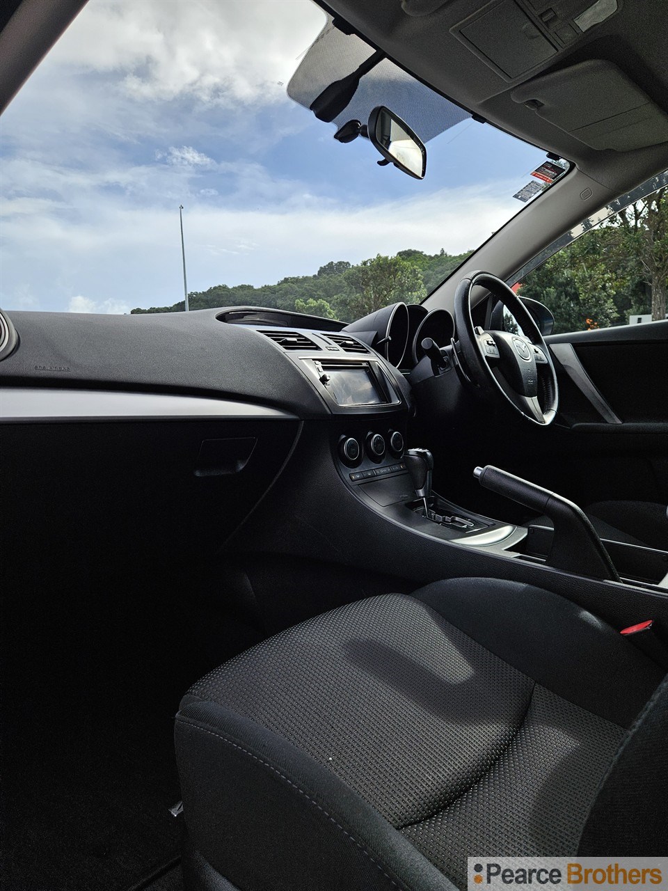 2013 Mazda Axela