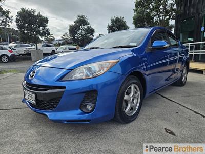 2013 Mazda Axela - Thumbnail