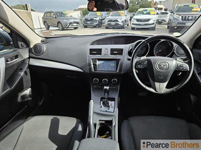 2013 Mazda Axela - Thumbnail