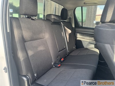 2020 Toyota Hilux - Thumbnail