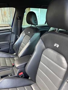 2016 Volkswagen Golf - Thumbnail