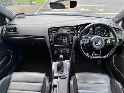 2016 Volkswagen Golf - Thumbnail