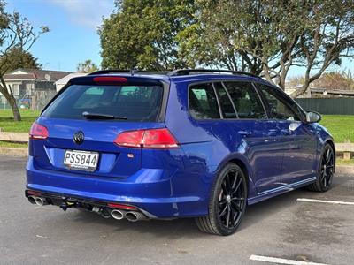 2016 Volkswagen Golf - Thumbnail