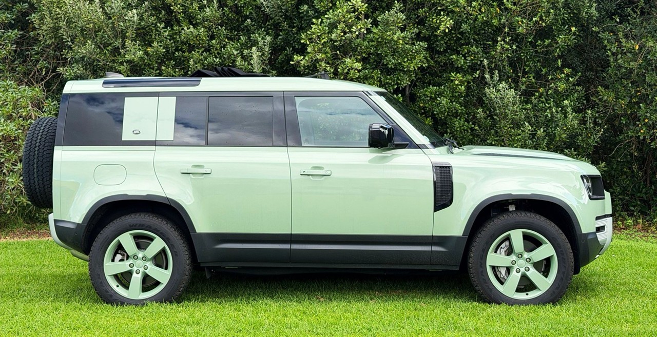 2023 Land Rover DEFENDER