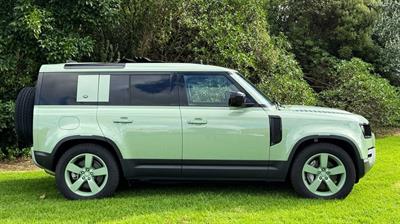 2023 Land Rover DEFENDER - Thumbnail