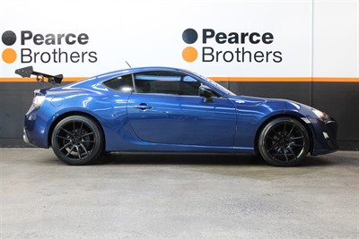 2012 Toyota 86 - Thumbnail