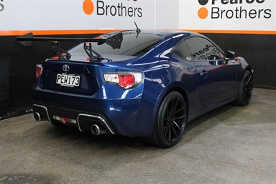 2012 Toyota 86 - Thumbnail