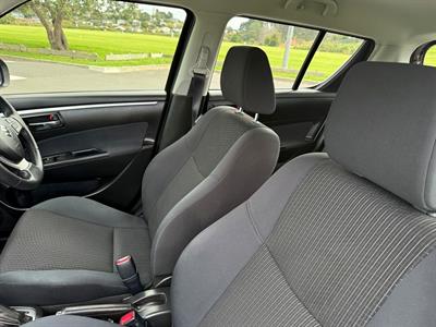 2014 Suzuki Swift - Thumbnail