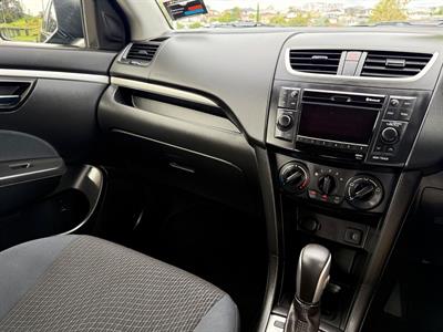 2014 Suzuki Swift - Thumbnail