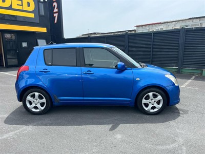 2006 Suzuki Swift - Thumbnail