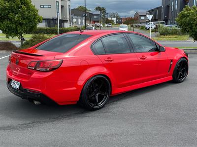 2016 Holden Commodore - Thumbnail