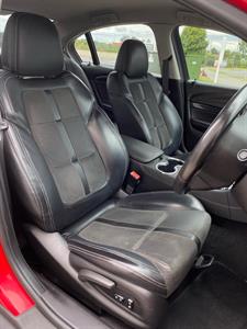 2016 Holden Commodore - Thumbnail