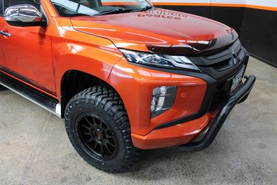 2020 Mitsubishi Triton - Thumbnail