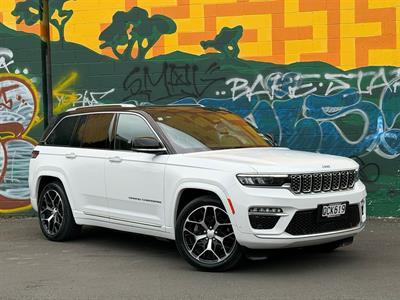 2023 Jeep GRAND CHEROKEE - Image Coming Soon