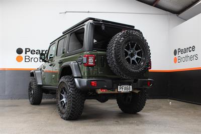 2022 Jeep Wrangler - Thumbnail