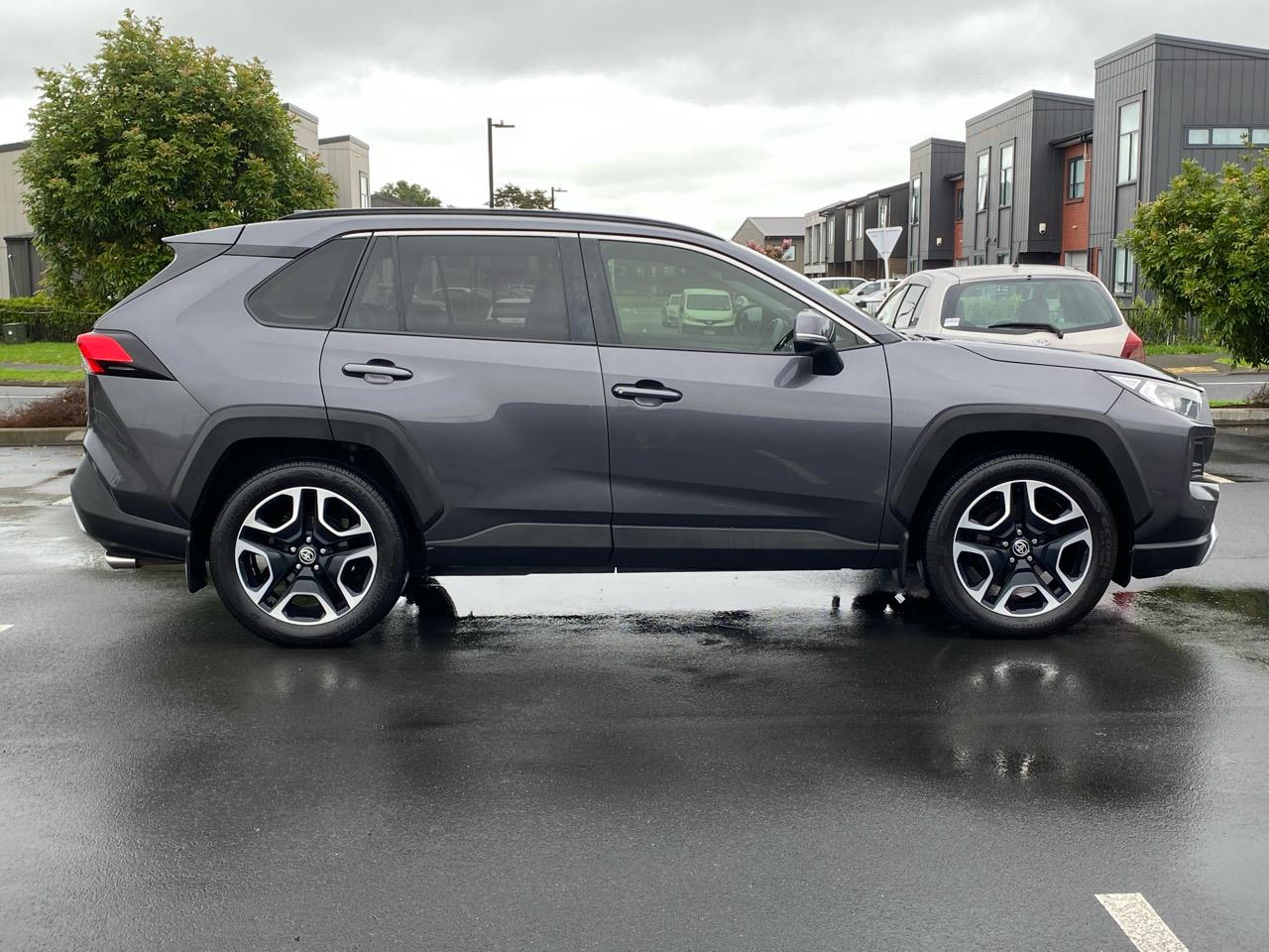 2019 Toyota RAV4