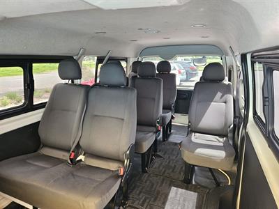 2017 Toyota Hiace - Thumbnail