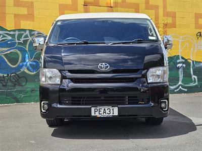 2017 Toyota Hiace - Thumbnail