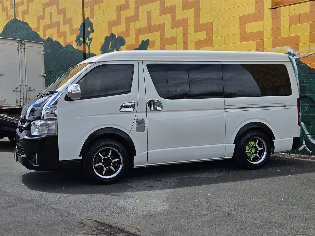 2017 Toyota Hiace