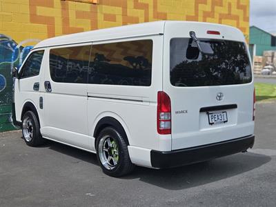 2017 Toyota Hiace - Thumbnail