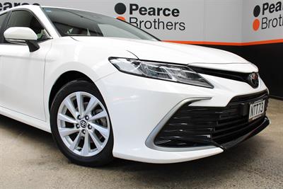 2021 Toyota Camry - Thumbnail