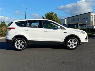 2015 Ford Kuga - Thumbnail