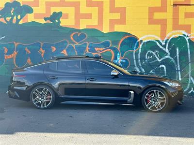 2021 Kia Stinger - Thumbnail