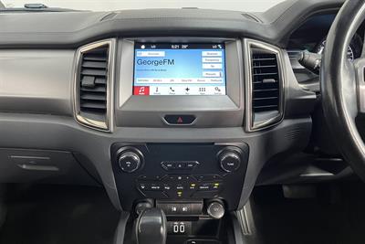 2016 Ford Everest - Thumbnail