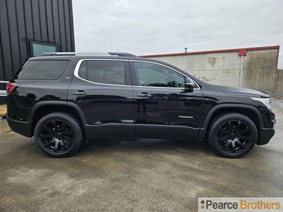 2019 Holden Acadia - Thumbnail