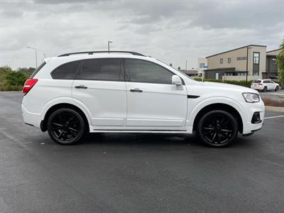 2018 Holden Captiva - Thumbnail