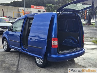 2015 Volkswagen Caddy - Thumbnail