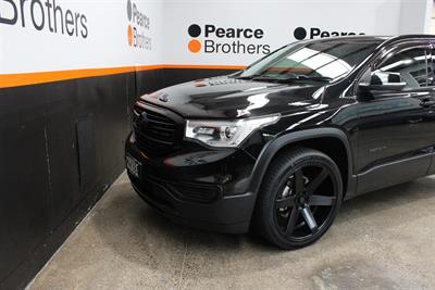 2020 Holden Acadia - Thumbnail