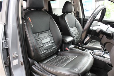 2021 Nissan Navara - Thumbnail