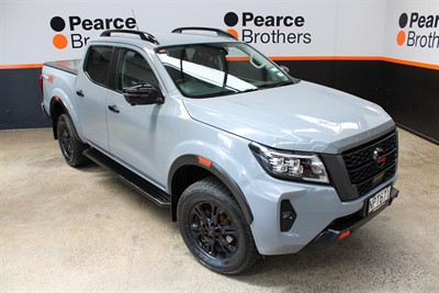2021 Nissan Navara - Thumbnail