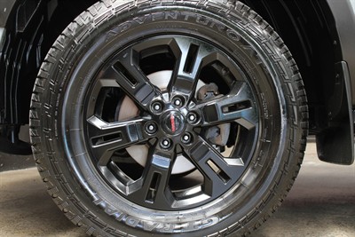 2021 Nissan Navara - Thumbnail