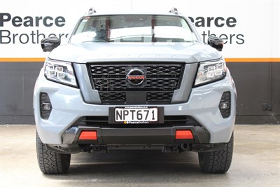 2021 Nissan Navara - Thumbnail