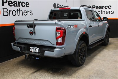 2021 Nissan Navara - Thumbnail