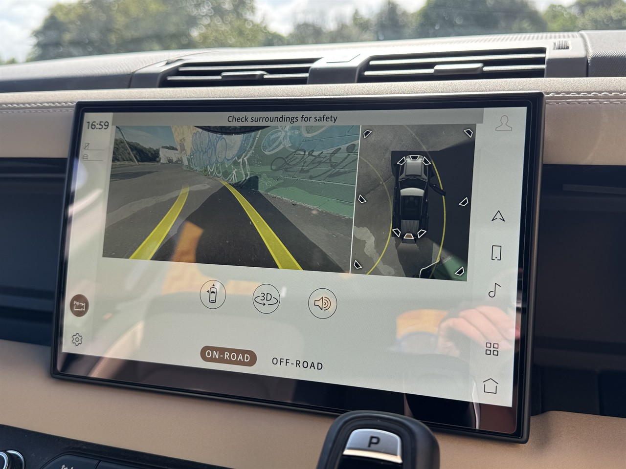 2022 Land Rover DEFENDER