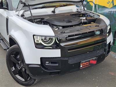 2022 Land Rover DEFENDER - Thumbnail