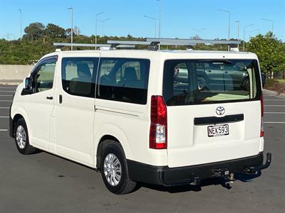 2020 Toyota Hiace - Thumbnail